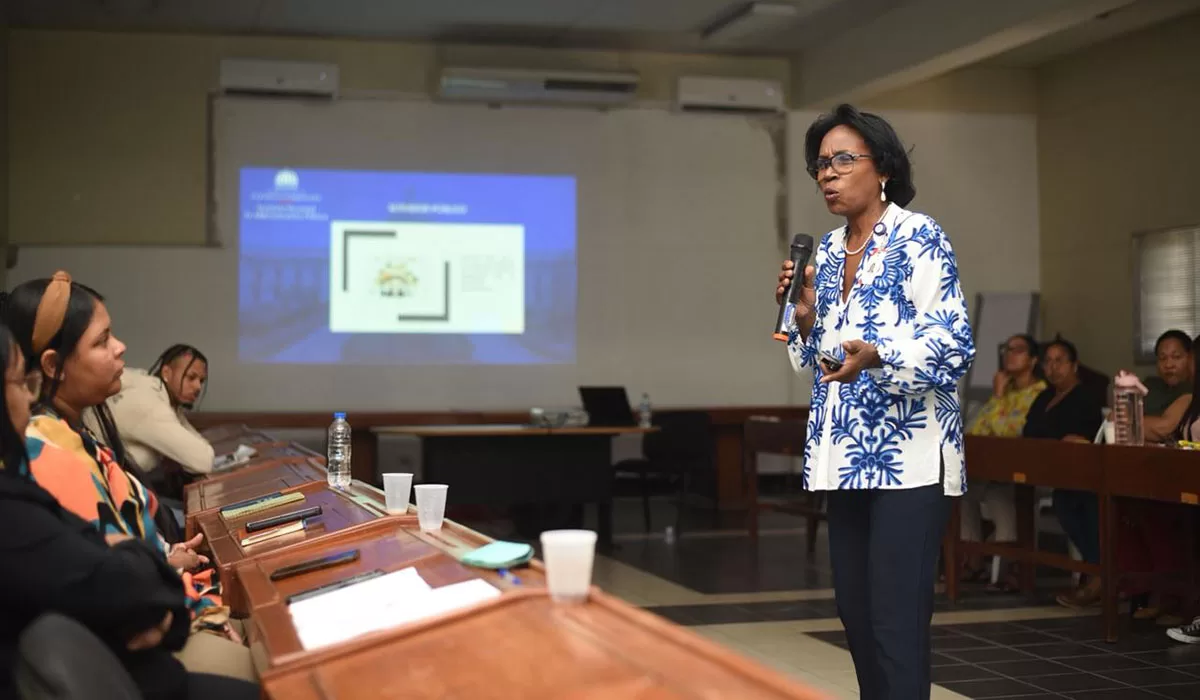 INPOSDOM refuerza conocimientos con Inducción en Administración Pública a su personal en coordinación con el MAP