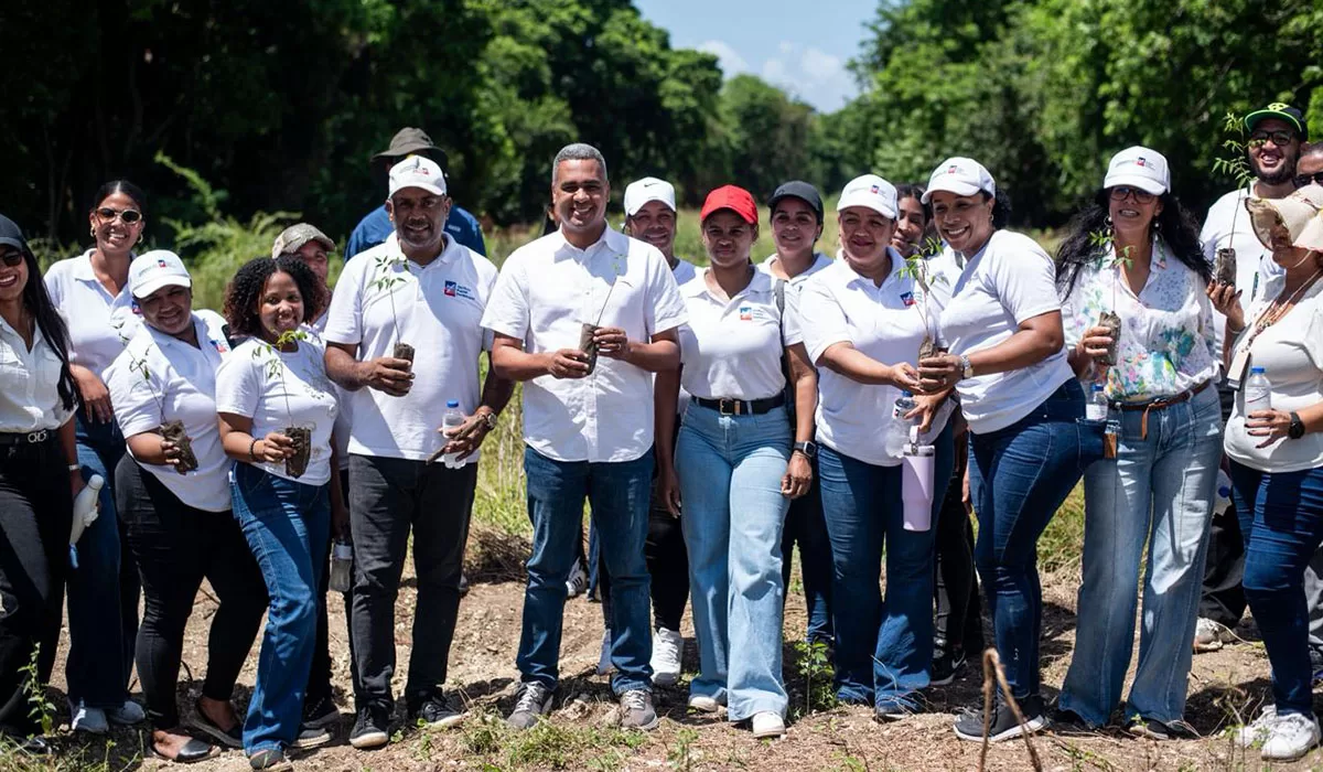 INPOSDOM desarrolla jornada ecológica para promover la conservación ambiental
